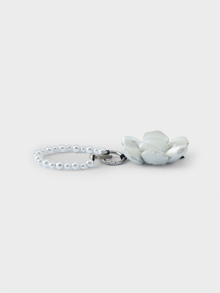 COLLER PADDED 花型キーホルダー シルバー