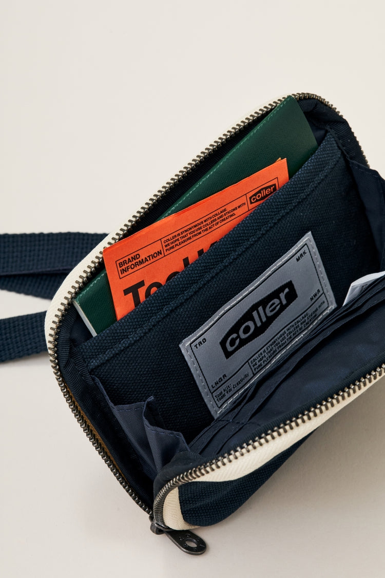 COLLER キャンバス マルチポーチ ミッドナイトネイビー