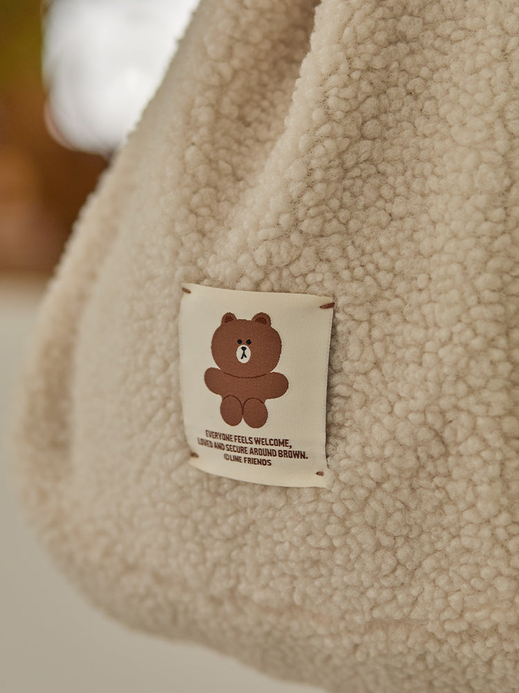 リバーシブルもこもこバッグ(HUG BROWN4) ブラウン