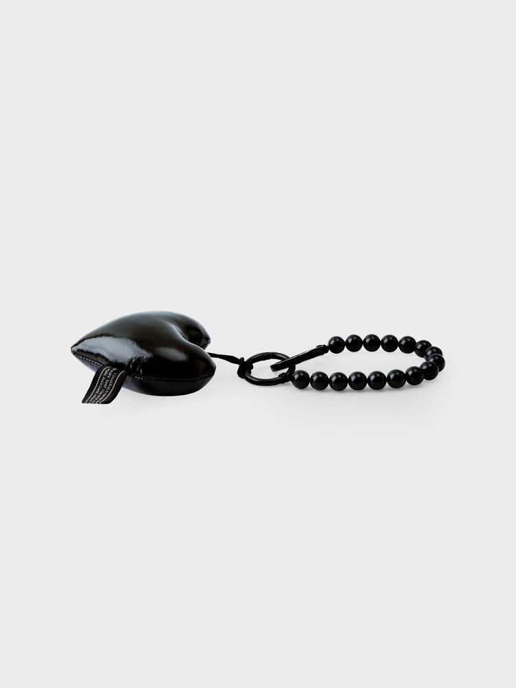 COLLER PADDED ハート型キーリング ブラック