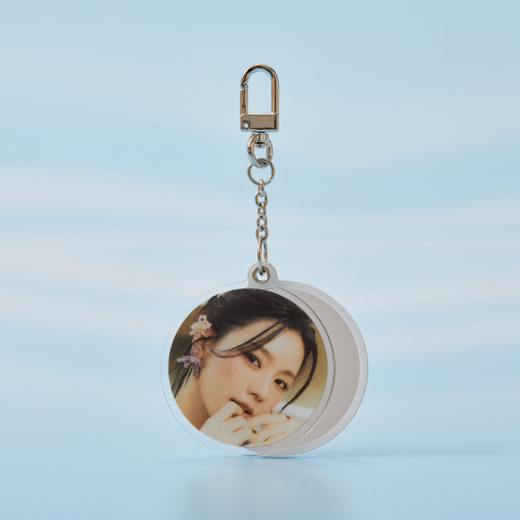 i-dle アクリルミラーキーリング MIYEON