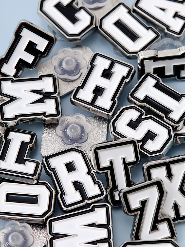 COLLER メタルアルファベットスティコン(ホワイト) A~Z