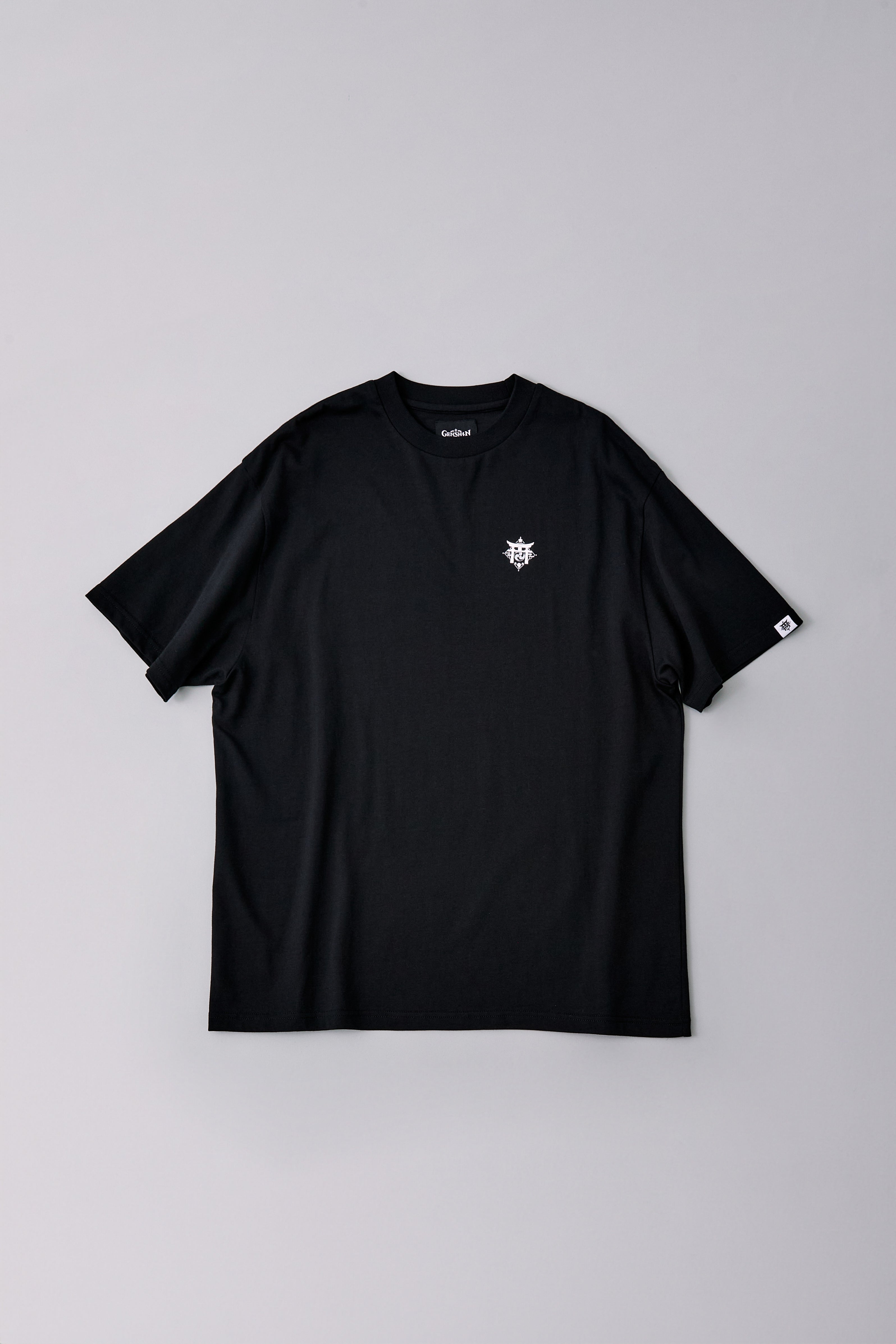 原神×LINE FRIENDS 稲妻 4キャラ Tシャツ