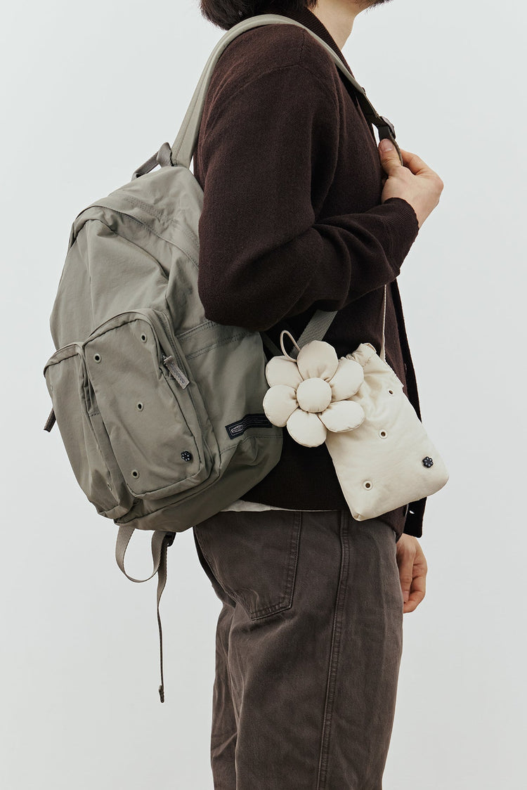 COLLER PADDED クロスバック オートクリーム