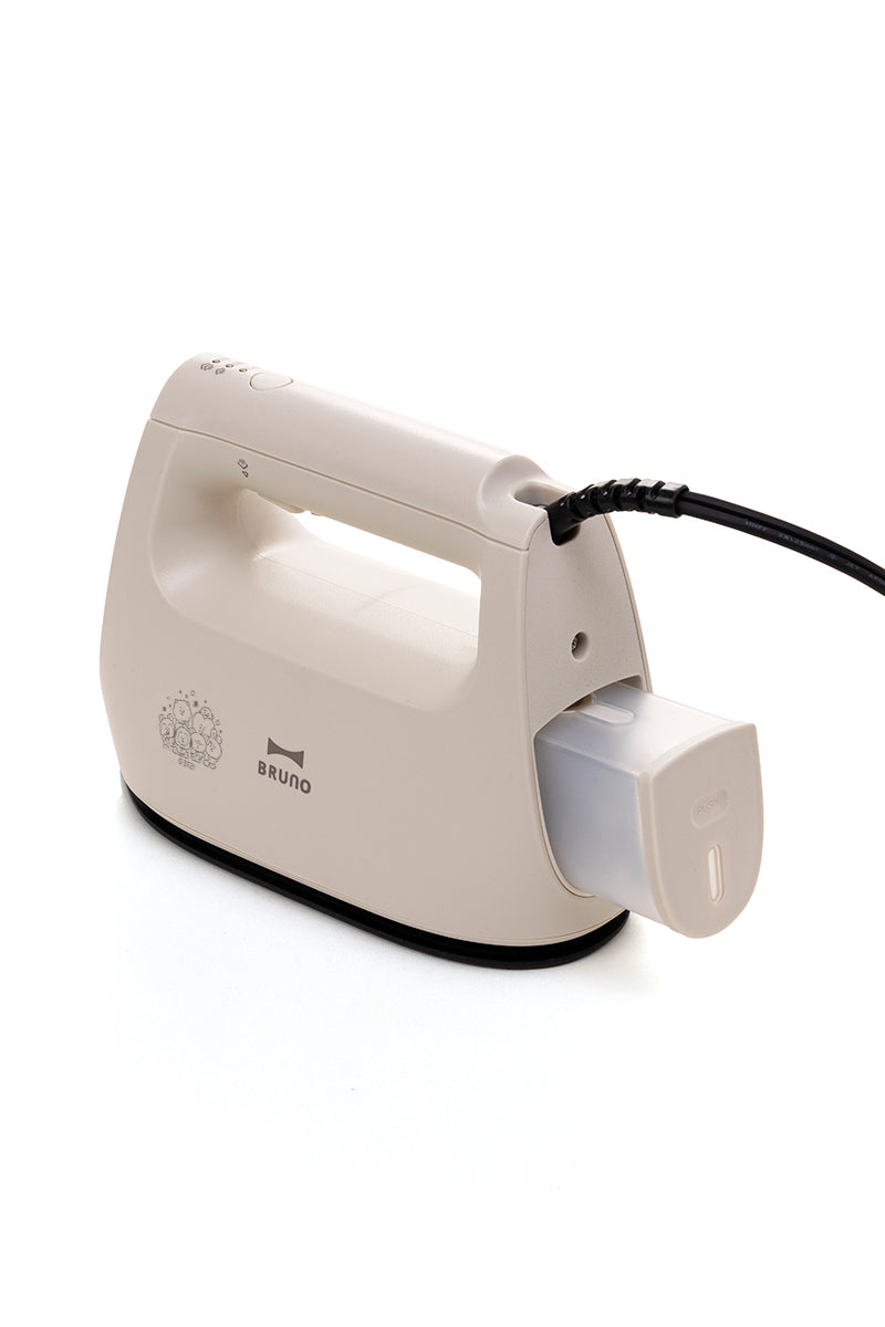 【数量限定予約販売】BRUNO 衣類スチーマー BT21