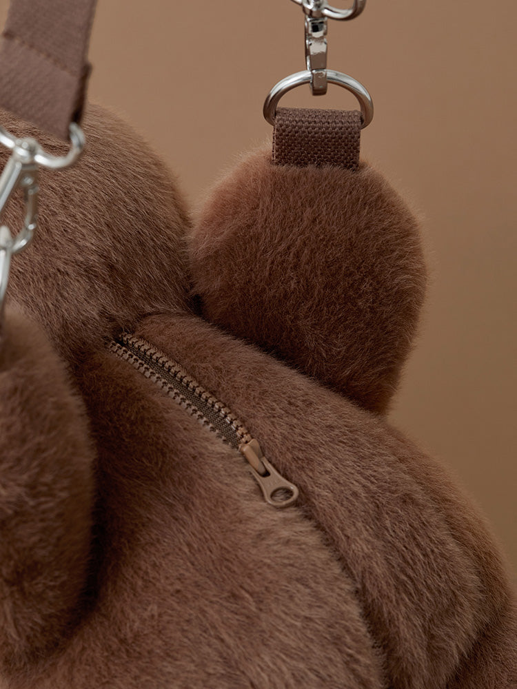 ぬいぐるみクロスバッグ(HUG BROWN) ブラウン