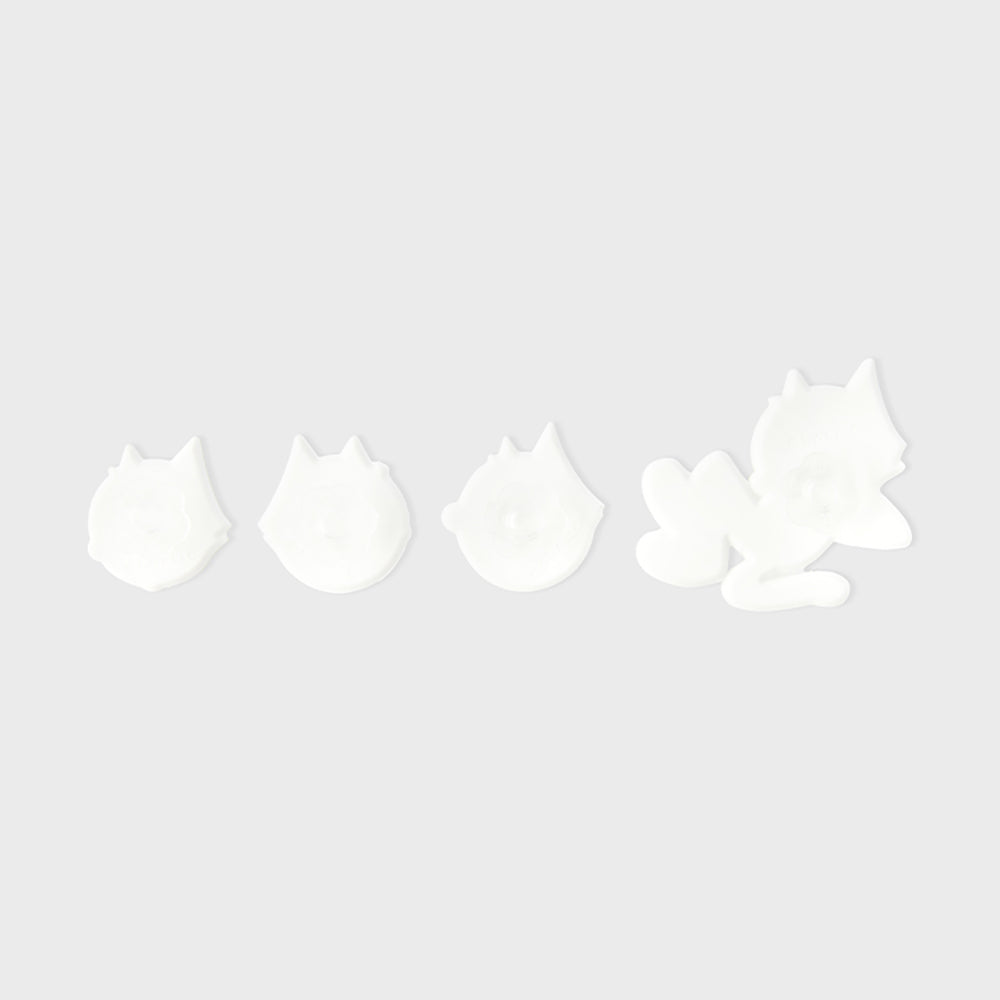 COLLER x UNIVERSAL シリコンスティコンセット フェリックス