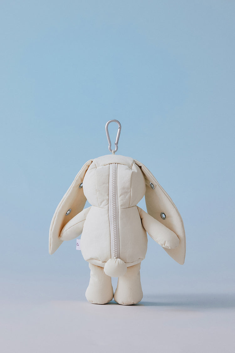 NJ X COLLER ラビットポーチ(WHITE)