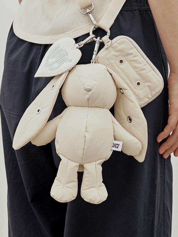 NJ X COLLER ラビットポーチ(WHITE)