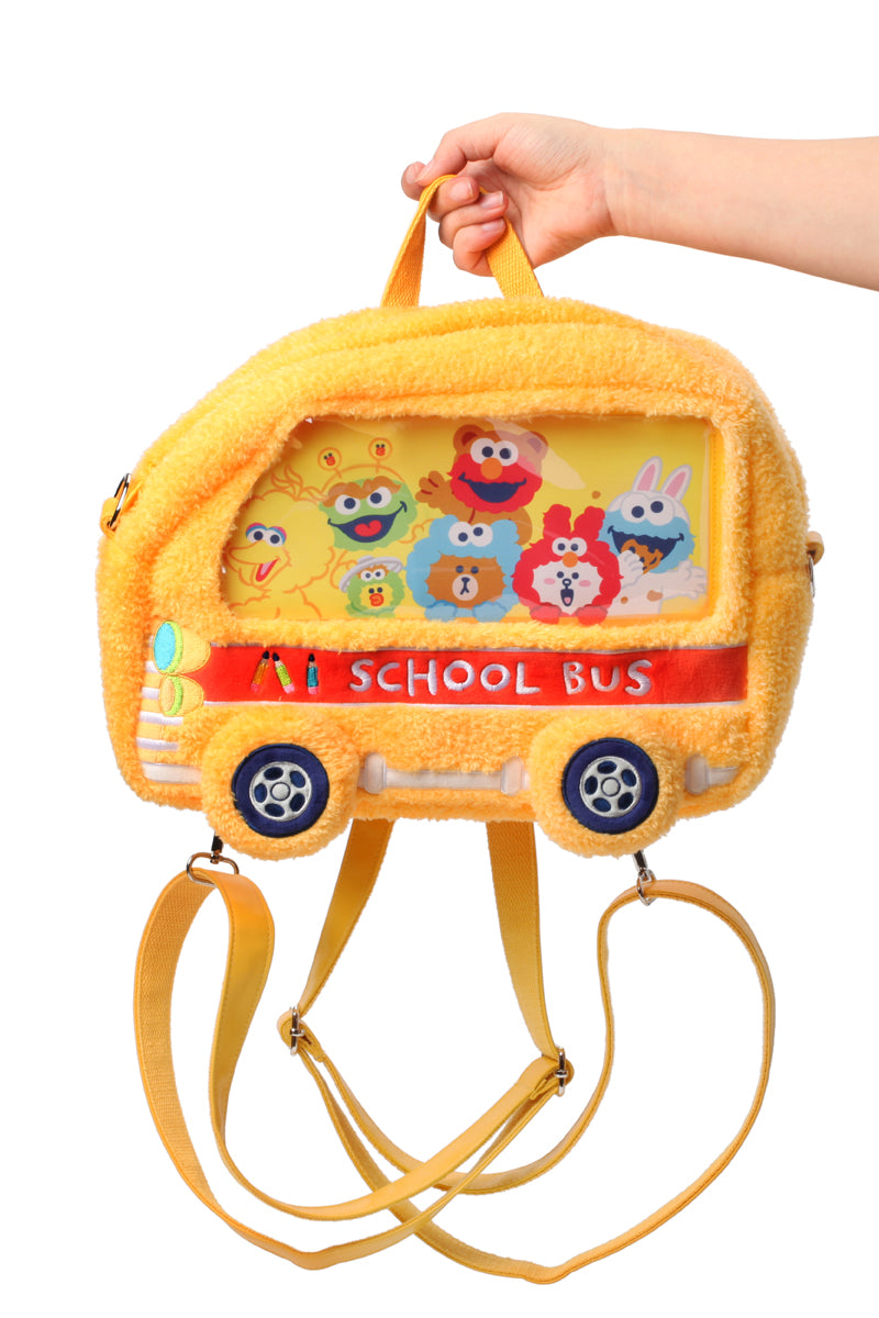 LINE FRIENDS X SESAME STREET バス型痛バッグ