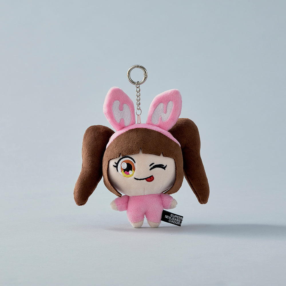 NewJeans ハニ ヘリン MURAKAMI ぬいぐるみキーリング NewJeans x MURAKAMI ぬいぐるみキーリング(HANNI) – LINE