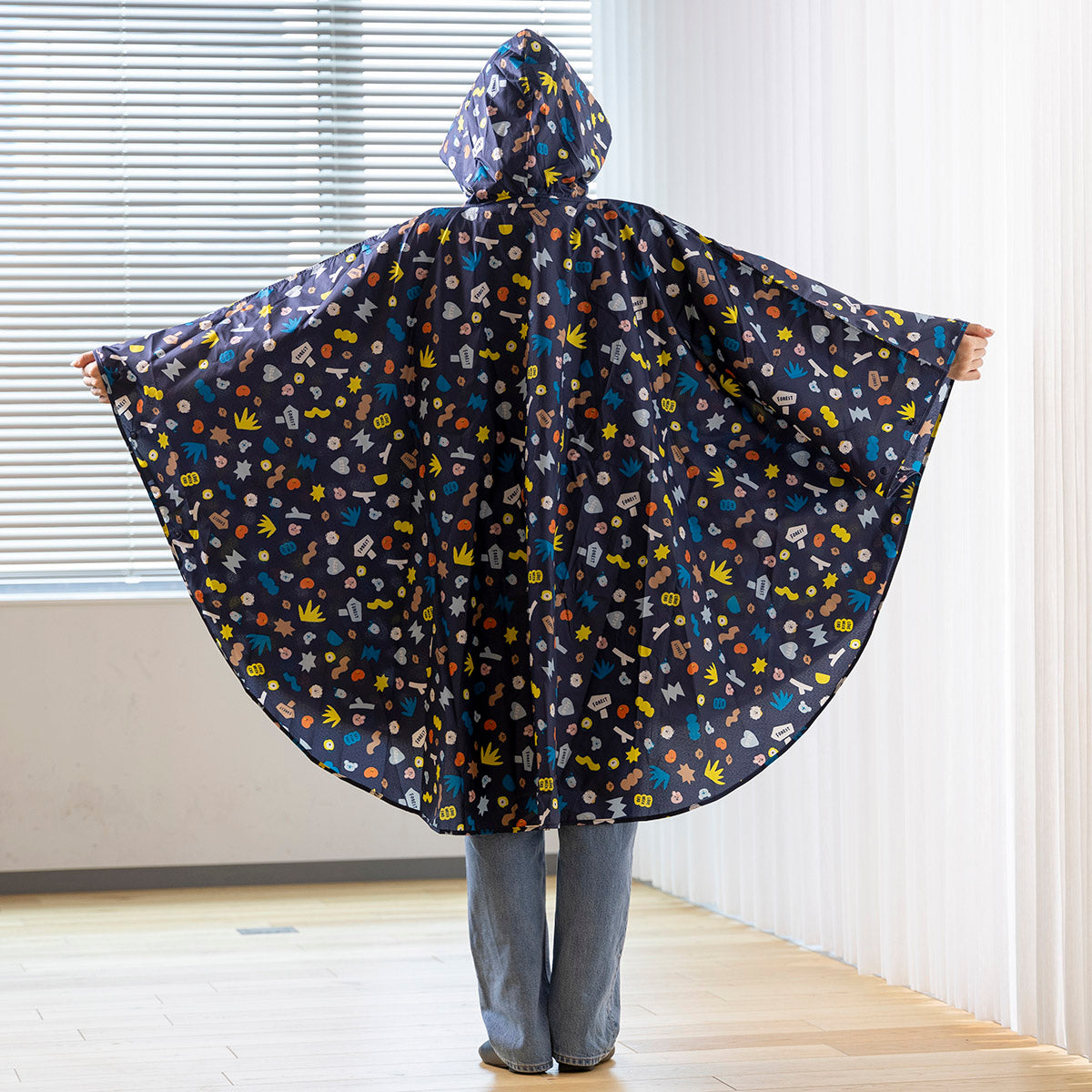 ポンチョ(ネイビー) BT21