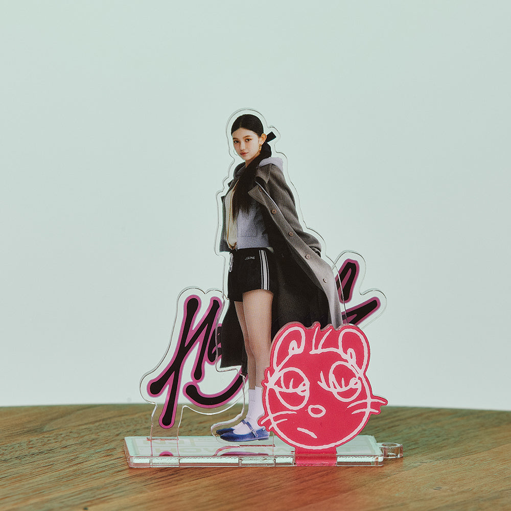 How Sweet アクリルスタンド(DANIELLE)