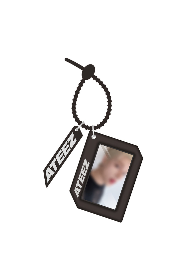 PHOTOCARD HOLDER KEYRING WOOYOUNG