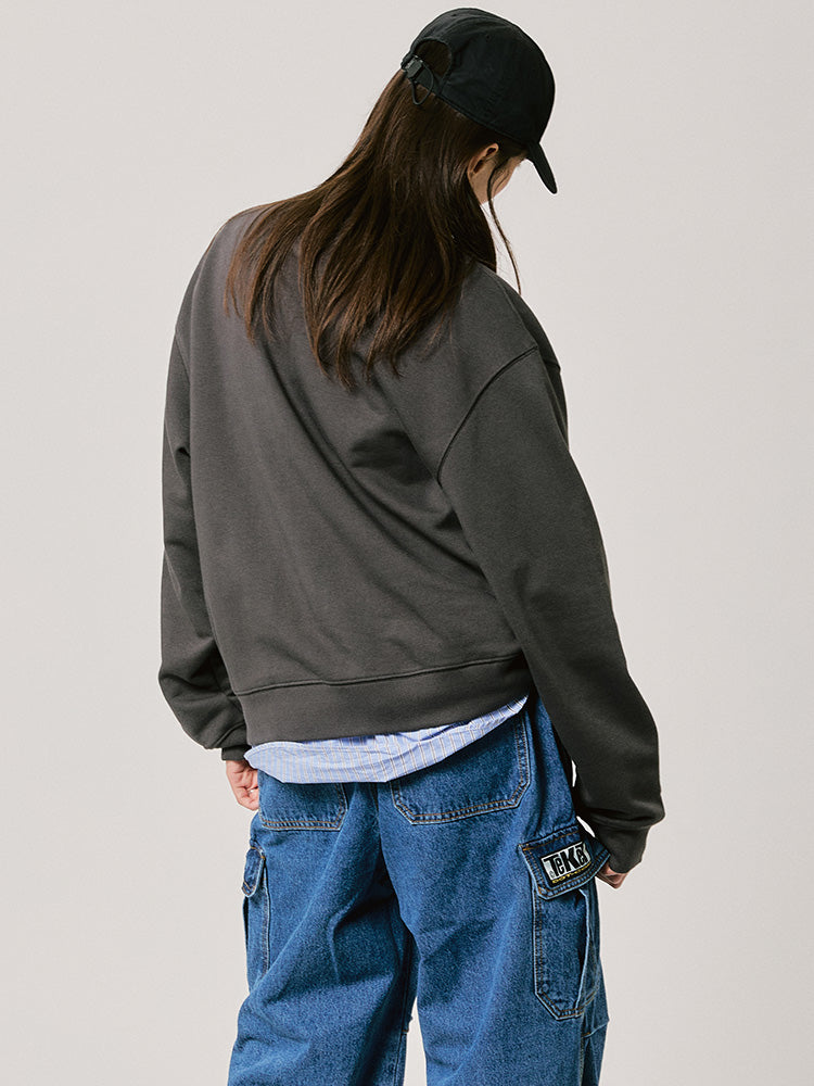 ベーシック スウェットシャツ チャコール BT21