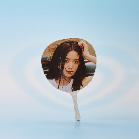 (G)I-DLE うちわ SHUHUA