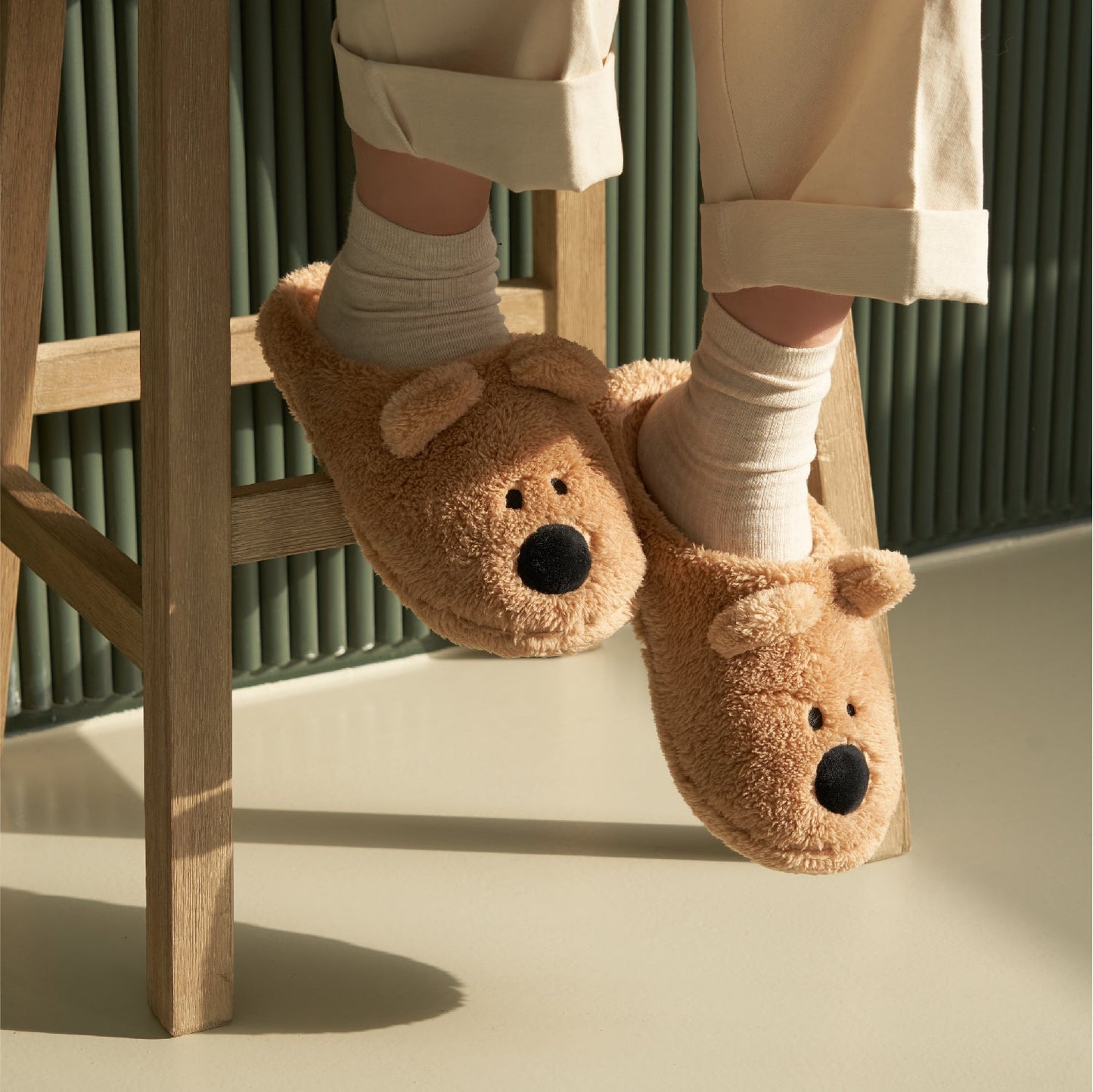 DINOTAENG スリッパ(ホリデー) クオッカ