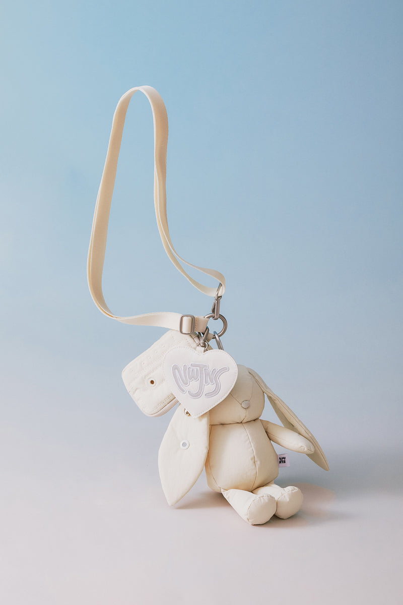 NJ X COLLER ラビットポーチ(WHITE)