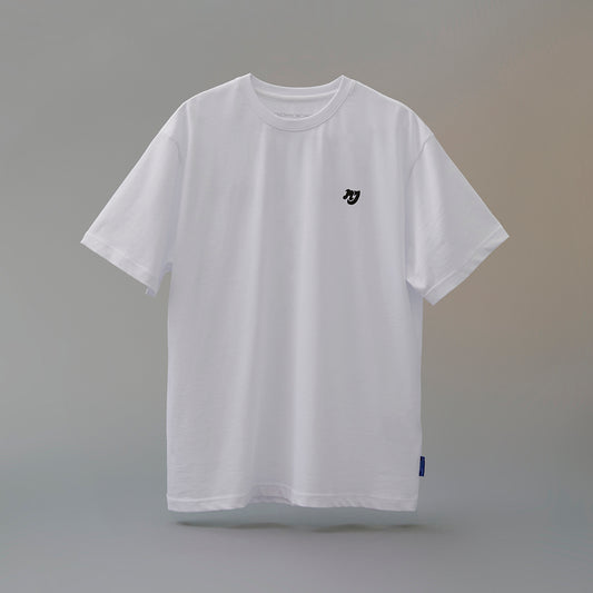 NewJeans x Hiroshi Fujiwara COLLER T-シャツ VER.4(WHITE)