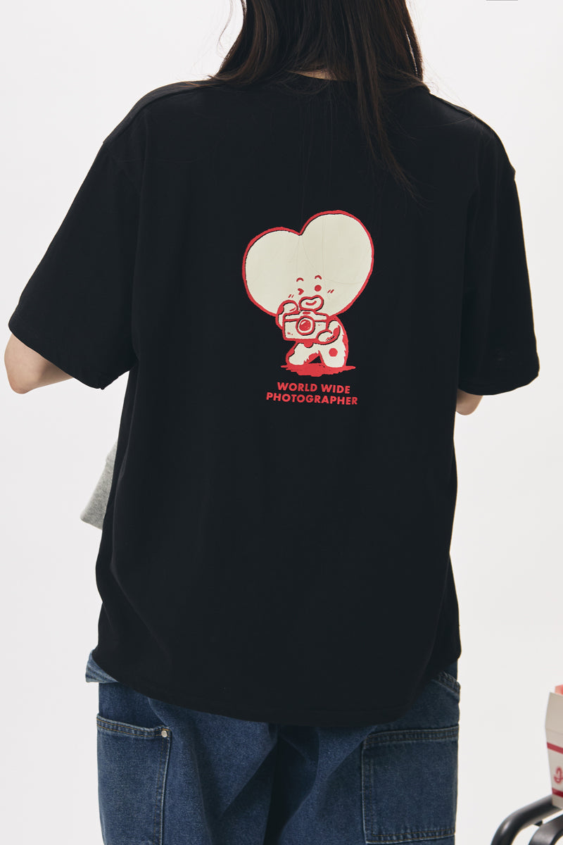 BTS TEAMTシャツ　JIN LINEFRIENDS RJパペット ❤ ニューヨークのLINE FRIENDSタイムスクエア店のビッグRJ