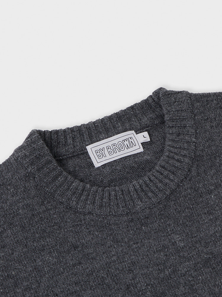 ワッペン付きセーター グレー(BY BROWN) ブラウン