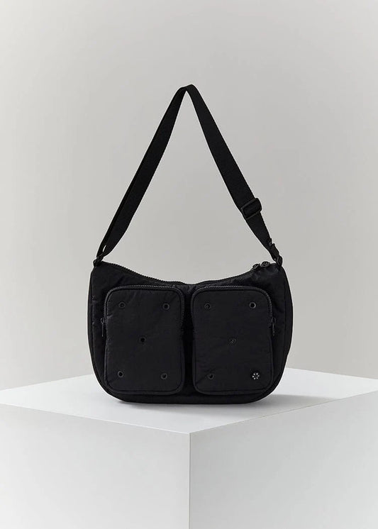COLLER ボディバッグ シェードブラック
