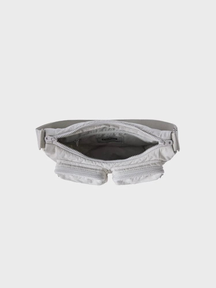COLLER ボディバッグ ムーンロックグレー