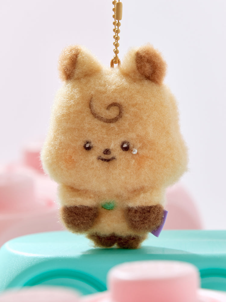 先行予約販売】i-dle minini マグネットぬいぐるみキーリング(baby