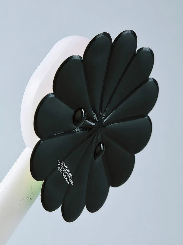 NewJeans x MURAKAMI ライトスティックアクセサリー