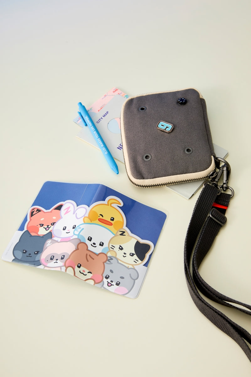 値引 zeroni パスポートケース(BLUE PARADISE) – LINE FRIENDS SQUARE ミュージシャン