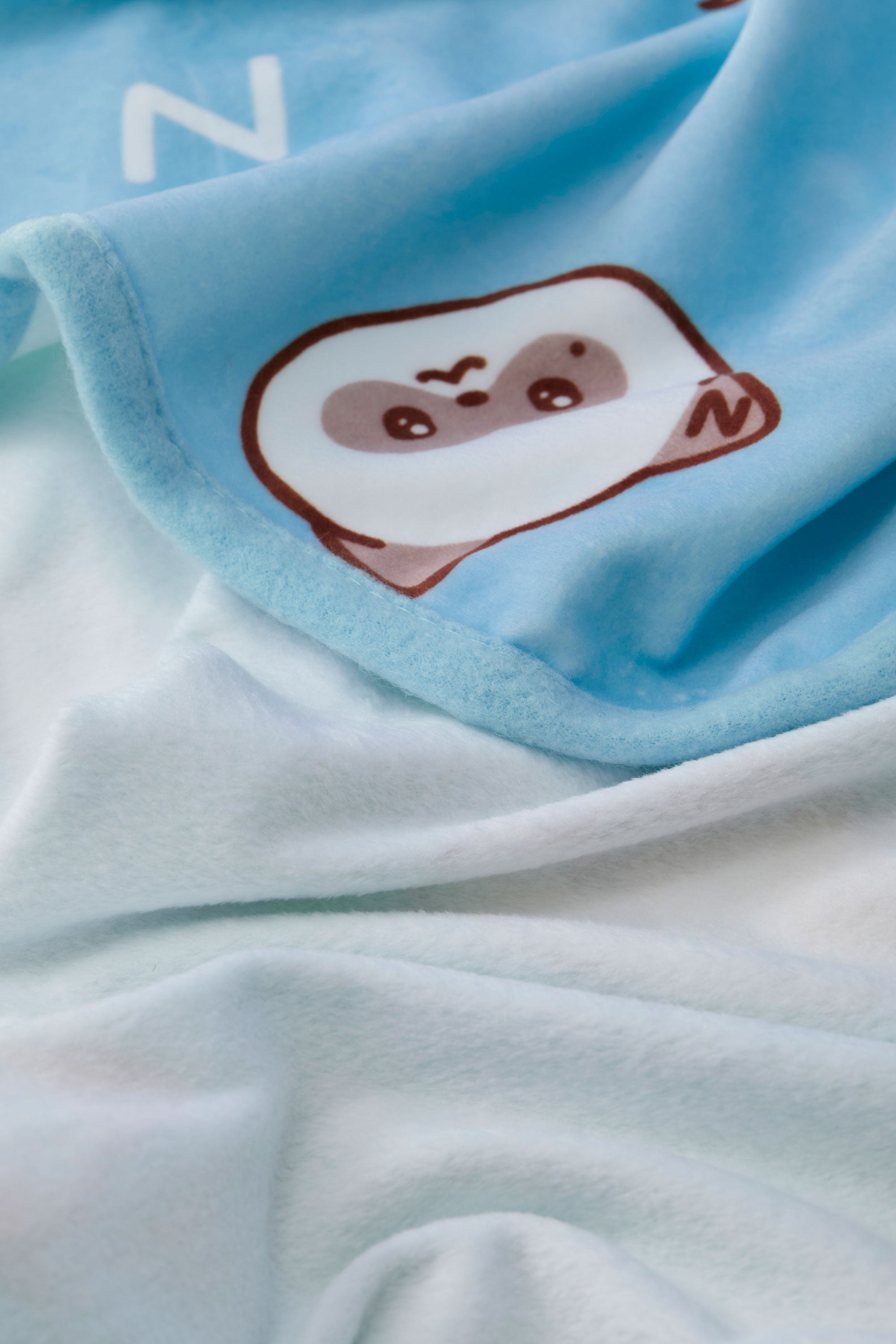 lvek　リニニ　ブランケット zeroni ブランケット – LINE FRIENDS SQUARE JAPAN OFFICIAL